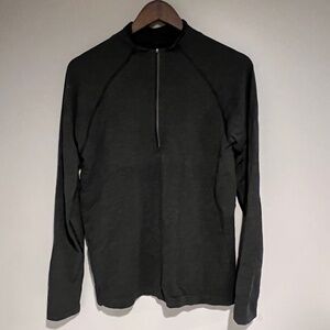 Lululemon - Men's Half Zip - Size M - Black